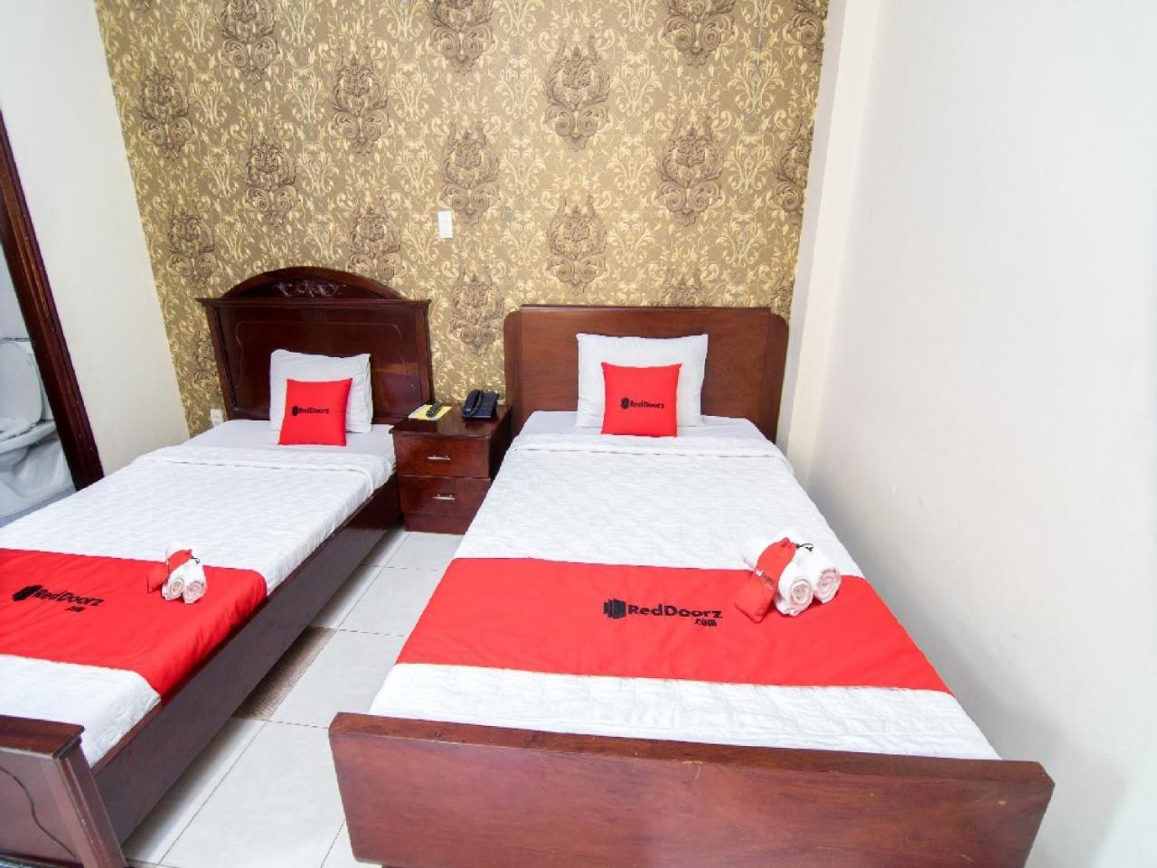 Reddoorz Near 23Rd September Park Hotel TP. Hồ Chí Minh Ngoại thất bức ảnh