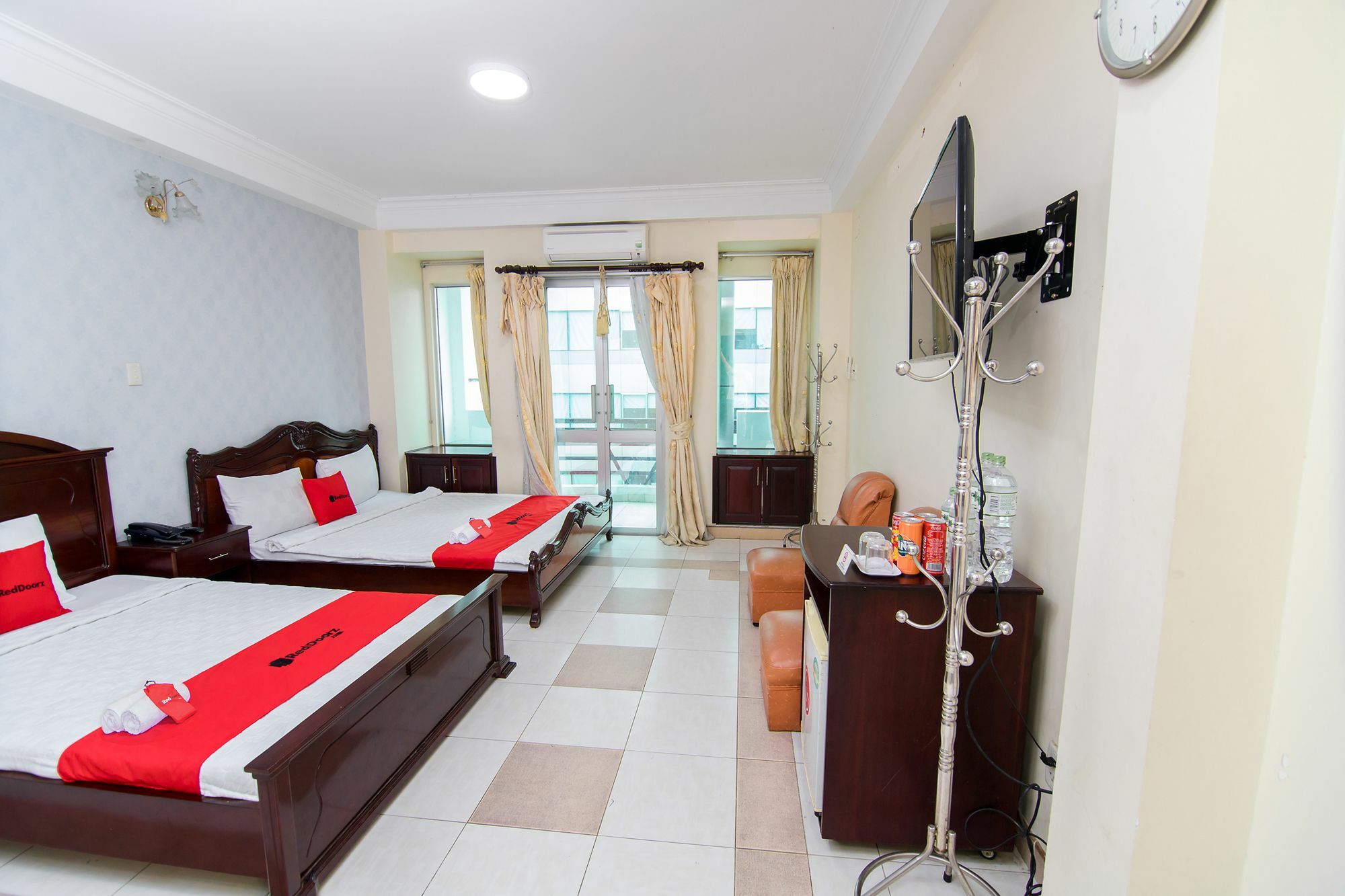 Reddoorz Near 23Rd September Park Hotel TP. Hồ Chí Minh Ngoại thất bức ảnh